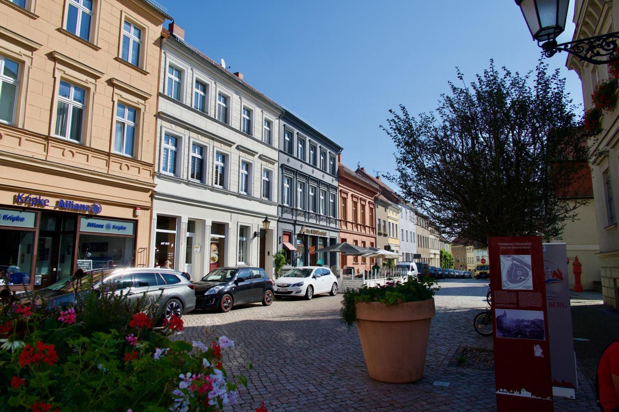 Das Bilderbuchcafe - Ferien - Apartment No 3 - Markt 7 Havelberg Exterior foto